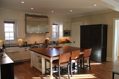 Traditional Kitchen by Denver Architects & Designers Chalet via Houzz